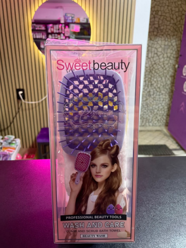 SWEET BEAUTY Wash and Care COMB AND BATH TOWEL